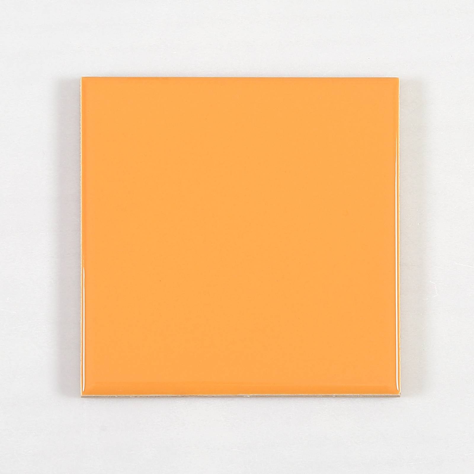 Gạch thẻ trang trí màu cam nhạt bóng phẳng KT 100x100mm V1109B