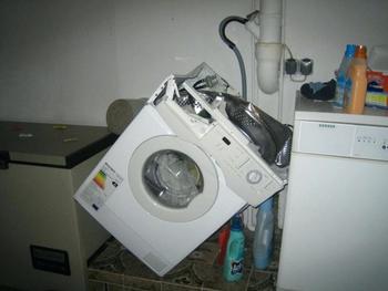 Chuyên sửa máy giặt Electrolux cửa ngang chính hãng ở hà nội