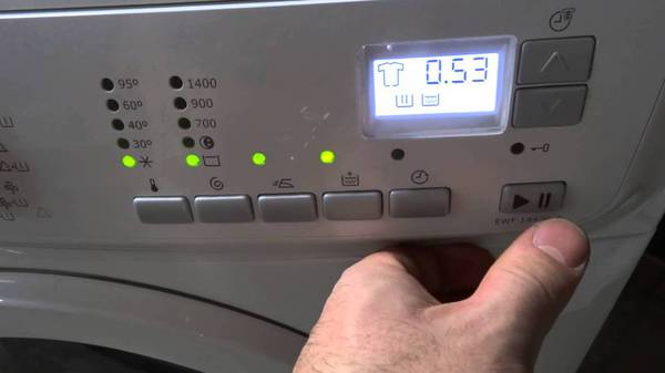 6+ Dấu hiệu máy giặt Electrolux hỏng, gặp sự cố Cần sửa ngay
