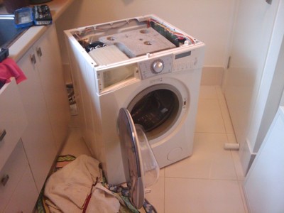 Sửa máy giặt Electrolux tại Chùa hà thay thế phụ kiện chính Hãng