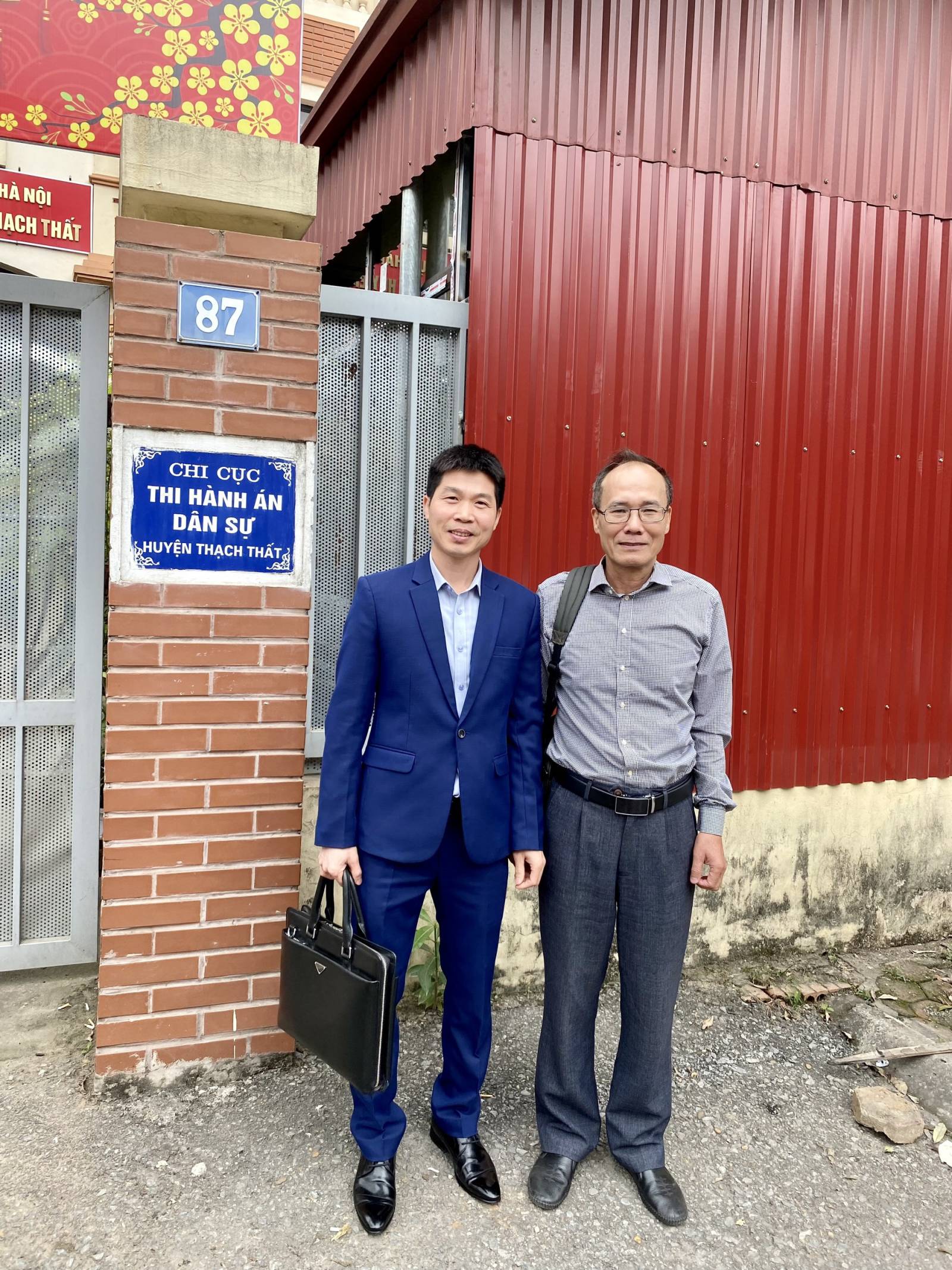 Bảo vệ quyền và lợi ích hợp pháp cho thân chủ tại cơ quan Thi hành án huyện Thạch Thất, TP Hà Nội